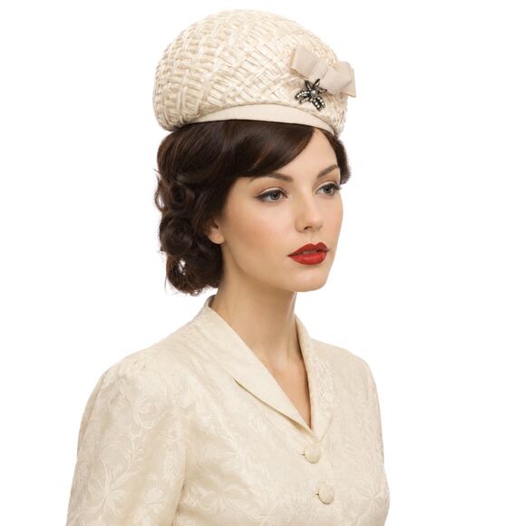 Vintage 1960s White Raffia Pillbox Hat Rhinestone Bow Union Label main image 8